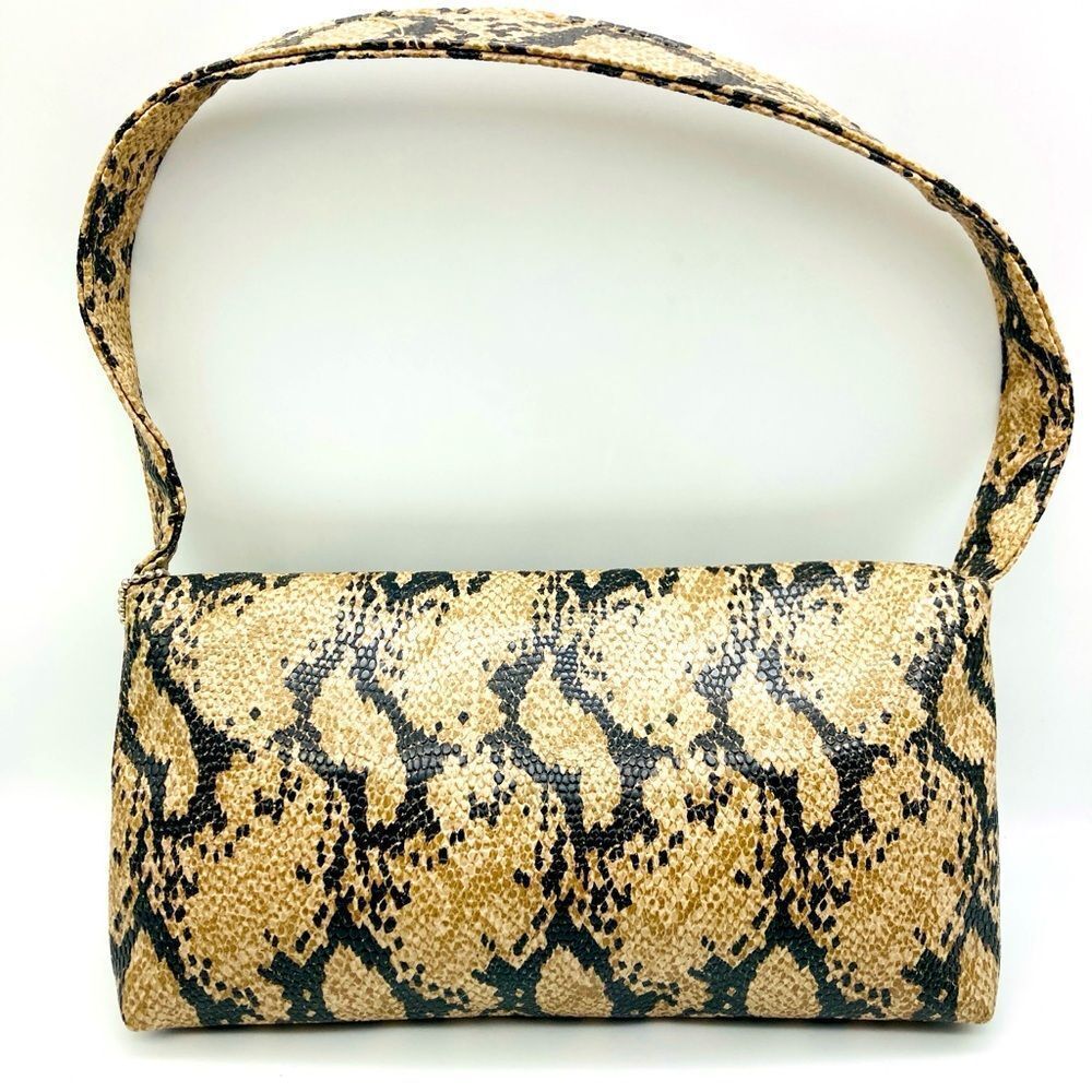 Steve Madden Snakeskin Pattern Tan And Black Wome… - image 2